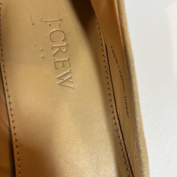 J. Crew women’s flats size 7 tan suede classic round toe hidden elastic for fit - Picture 3 of 14
